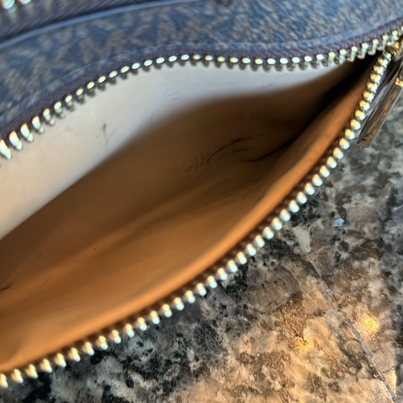 Michael Kors belt bag - Picture 9 of 9